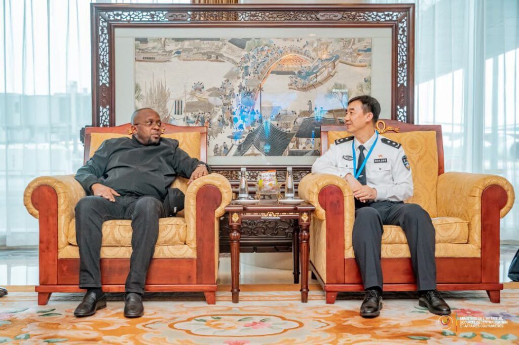 ‎Coopération Chine–RDC : J. Shabani à Pékin pour un accord de collaboration de lutte contre la criminalité